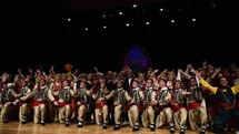 Halk Dansları Topluluğu Folklor Şöleni Düzenledi
