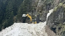 Rize'de Kar Temizleme Çalışmaları Devam Ediyor