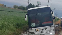 Edirne'ye Giden İşçilerin Otobüsü Kaza Yaptı