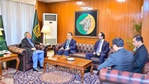 Pakistan'da Dışişleri Bakanı Görüşmesi