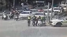 Kuryeyi Polis Kurtardı