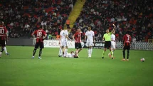 Gaziantep FK - Beşiktaş Maçının İlk Yarı Sonucu