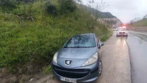 Yağışlı hava kazayı da beraberinde getirdi