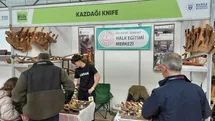 Edremit'te El Yapımı Bıçaklar Sergilendi