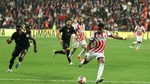 Galatasaray bu sezon ikinci kez 4 gol yedi