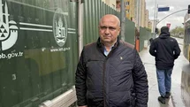 Durakta bekleyen genç mühendis kamyonun altında kalarak feci şekilde hayatını kaybetti