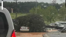 Gaziantep'te Şiddetli Fırtına Zarar Verdi
