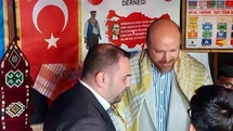 "Fenerbahçe taraftarı Bilal Erdoğan’a Aydın’da madalyalı sarı kanarya sürprizi