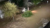 Siverek'te Dolu ve Sağanak Yağış Etkili Oldu