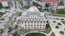 Elazığ'da Yıldırımın Yıktığı Cami Görüntülendi