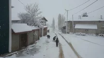 Mayıs ayında çocukların kartopu keyfi