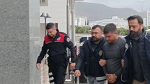 Adana'da Cinayet Zanlısı Adliyeye Sevk Edildi