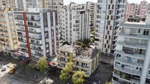 Adana’da depremde hasar gören mahkemelik binalarda yıkım başladı