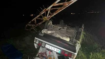 Elektrik Direğine Çarpan Araç Ters Döndü