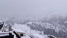 Tunceli'de Baharda Kar Yağışı