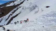 Çığ altında kalan çobanın cansız bedenine 125 gün sonra ulaşıldı