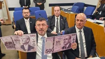 TBMM'de Sahte Para Tartışması Yaşandı