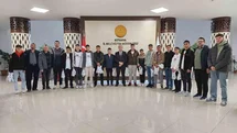 Müdür Yılmaz, Bitlisli öğrencileri ağırladı