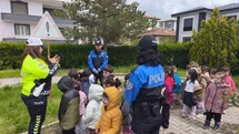 Bahçelievler Anaokulu öğrencilerine trafik bilinci eğitimi