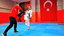 Denizli'li Sporcular Uluslararası Taekwondo Turnuvasında Başarı Elde Etti