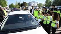 Kocaeli'de Minik Trafik Dedektifleri Görevde