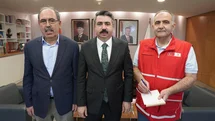 Başkan Yılmaz'dan Kızılay'a Kurban Bağışı