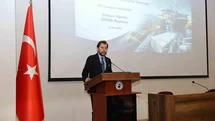 DENİB Başkanı Uğurlu üniversitelilerle deneyimlerini paylaştı