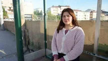 Genç kadın durakta tacizciyi saniye saniye kaydetti: "Ben hovardayım, hovarda"