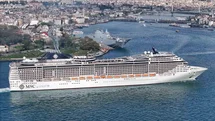 TCG Anadolu İstanbul'da İlgi Odağı Oldu