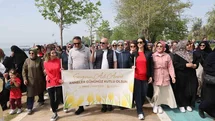 Darıca'da Anneler Günü Yürüyüşü Yapıldı