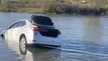 Kırşehir'de Otomobil Suya Düştü
