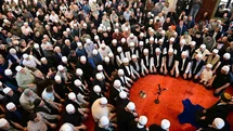 Emirsultan’da Erguvan Bayramı coşkusu