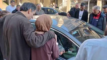 Trabzon'da Bebek Araba Kilitli Kaldı