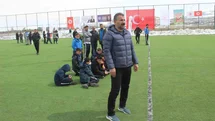 Van'da Eğitimciden Şampiyonluklarla Dolu Veda