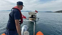 Aydın'da Sürüklenen Teknedeki Üç Kişi Kurtarıldı