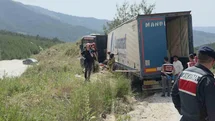 İzmir'de Devrilen Tır Kazası