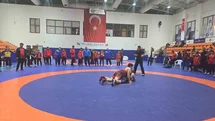 Çorum'da Güreş Turnuvası Düzenlendi