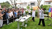 Manisa'da Bahar Şenliği Coşkusu