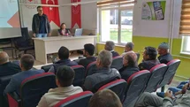 Altıntaş'ta Üreticilere Eğitim Verildi