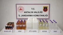Konyaaltı’nda kaçak alkol operasyonu
