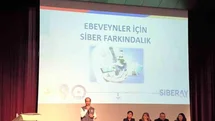Kars'ta Velilere Siber Güvenlik Eğitimi Verildi