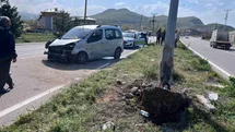 Van'da Trafik Kazası: 4 Yaralı