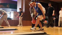 Maltepeli gençler bowling turnuvasıyla eğlendi