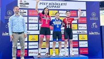 Kocaeli'de Kağıtspor Başarılarına Devam Ediyor