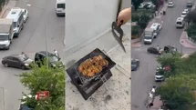Mezitli’de Tesadüf: Damda Mangal Yapan Gençler, Trafik Kazasını Dumanların Arasında Kayda Aldı!