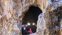 132 yılda yapılan Taş Yolu turistleri kendine çekiyor