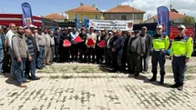 Sandıklı'da Traktör Sürücüleri Bilgilendirildi