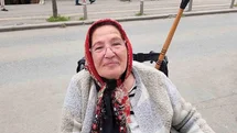 Yaşlı Kadın Engelli Rampası İstedi