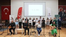 Dizelerden Ezgilere gecesinde engeller sanatla aşıldı