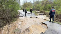 Karabük'te Çöken Yol Yeniden Açıldı